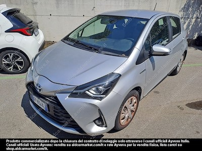 Toyota yaris 1.5 hybrid active hatchback -