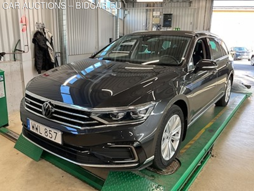 Volkswagen PASSAT GTE Executive Drag Paket Varmare Navi