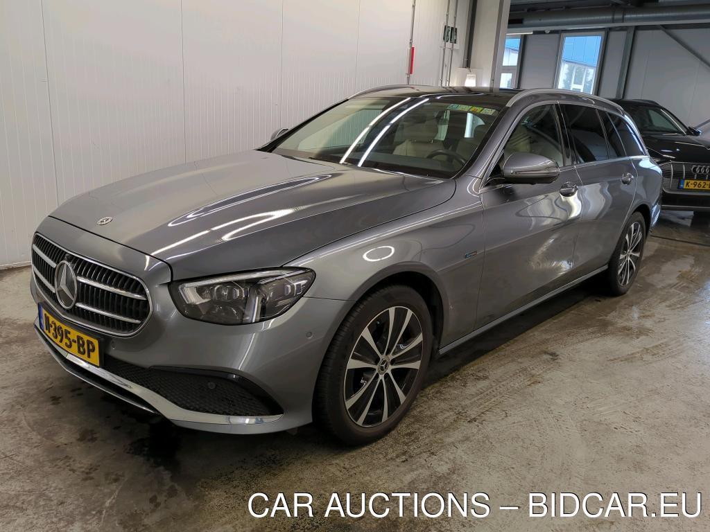 Mercedes-Benz E300 e 2.0 155kW + 90kW Business Sol. Luxury estate 9G-Tronic, 2021