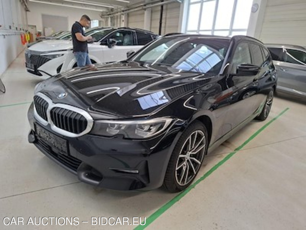 BMW Series 3 316d A Touring 90KW