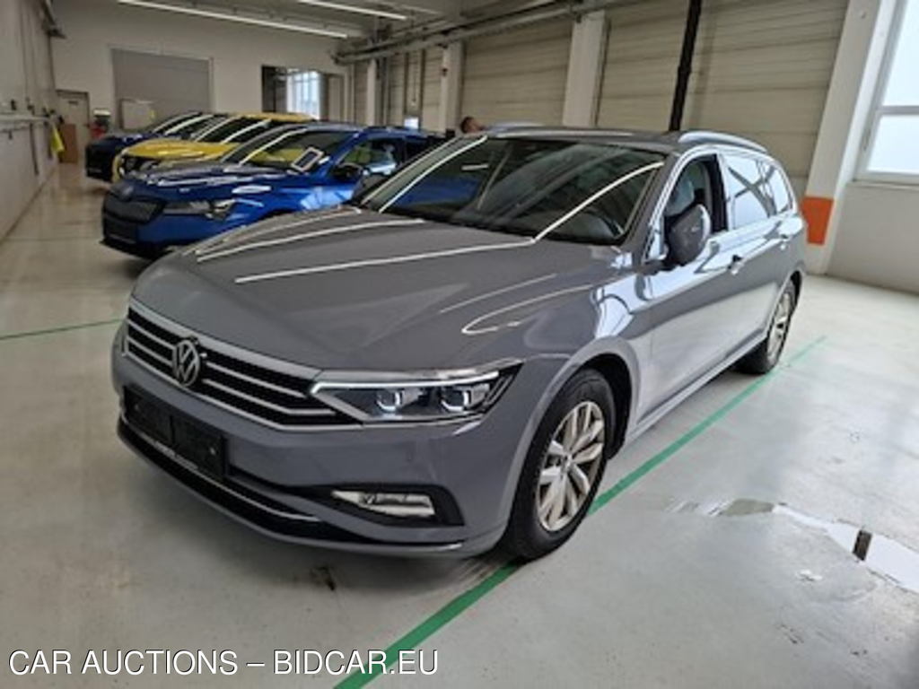 Volkswagen Passat 2,0 Tdi Scr Dsg Business Variant 110KW