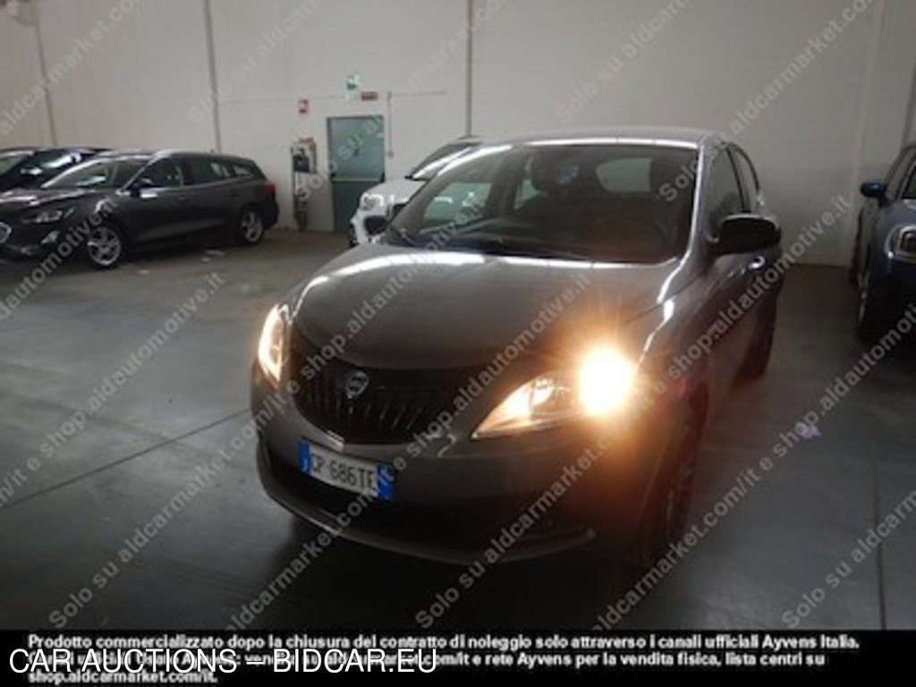 Lancia ypsilon PC 1.0 firefly 70cv -