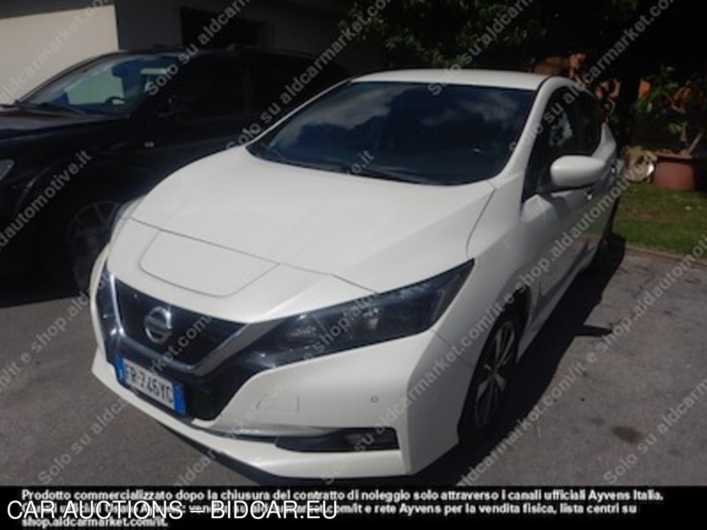 Nissan leaf acenta 40kwh hatchback 5-door -