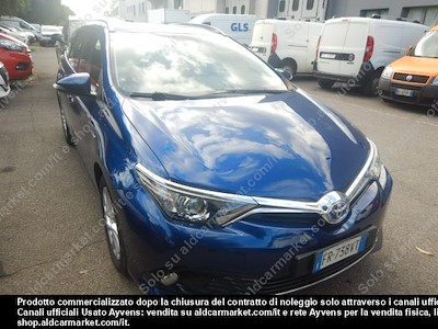 Toyota auris touring sports hybrid business -