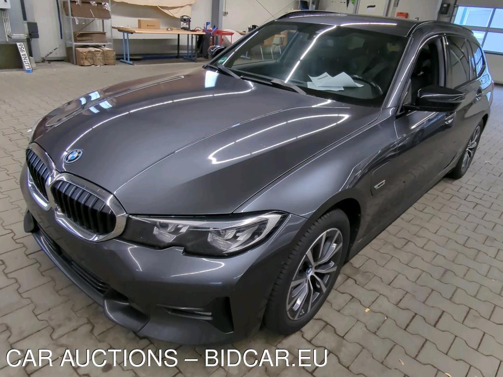 BMW 330E TOURING AUT. Sport Line, 2022