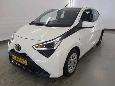 Toyota Aygo 1.0 VVT-I X-PLAY, 2021