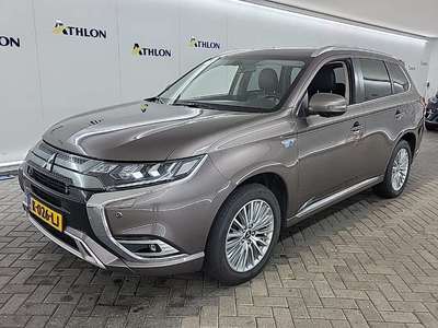 Mitsubishi Outlander PHEV INTENSE+ 5D 165KW, 2021