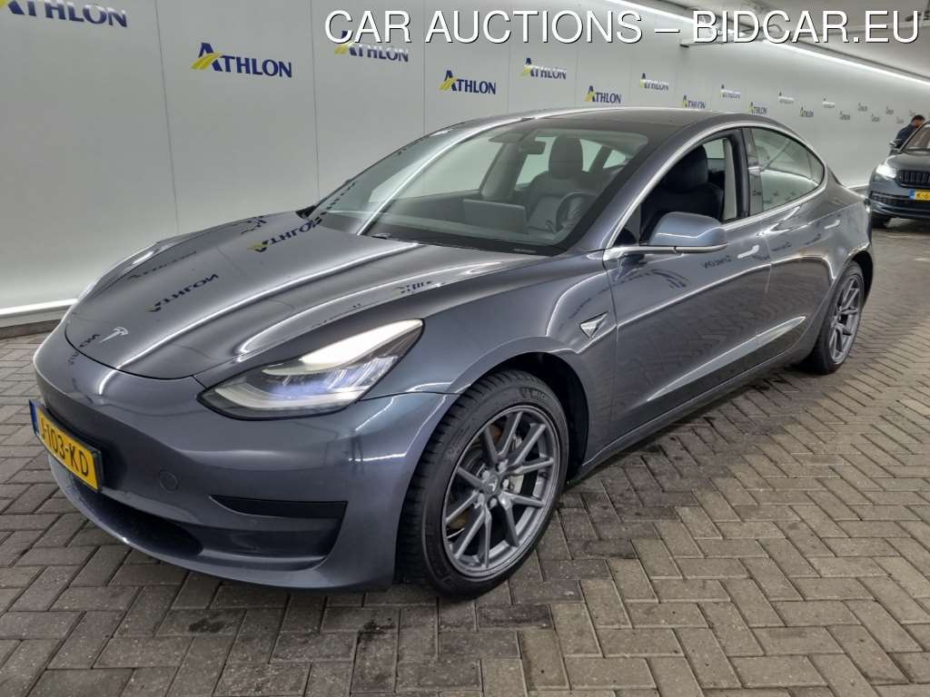 Tesla Model 3 STANDARD RANGE PLUS RWD 4D 225KW, 2020