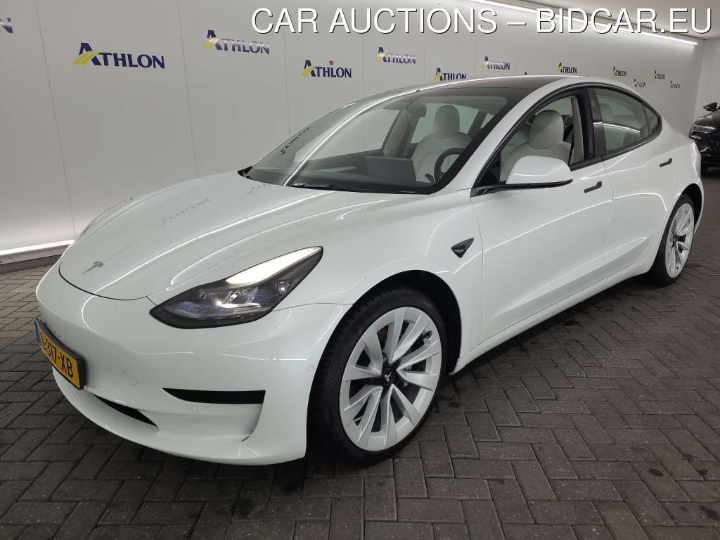 Tesla Model 3 STANDARD RANGE PLUS RWD 4D 225KW, 2021