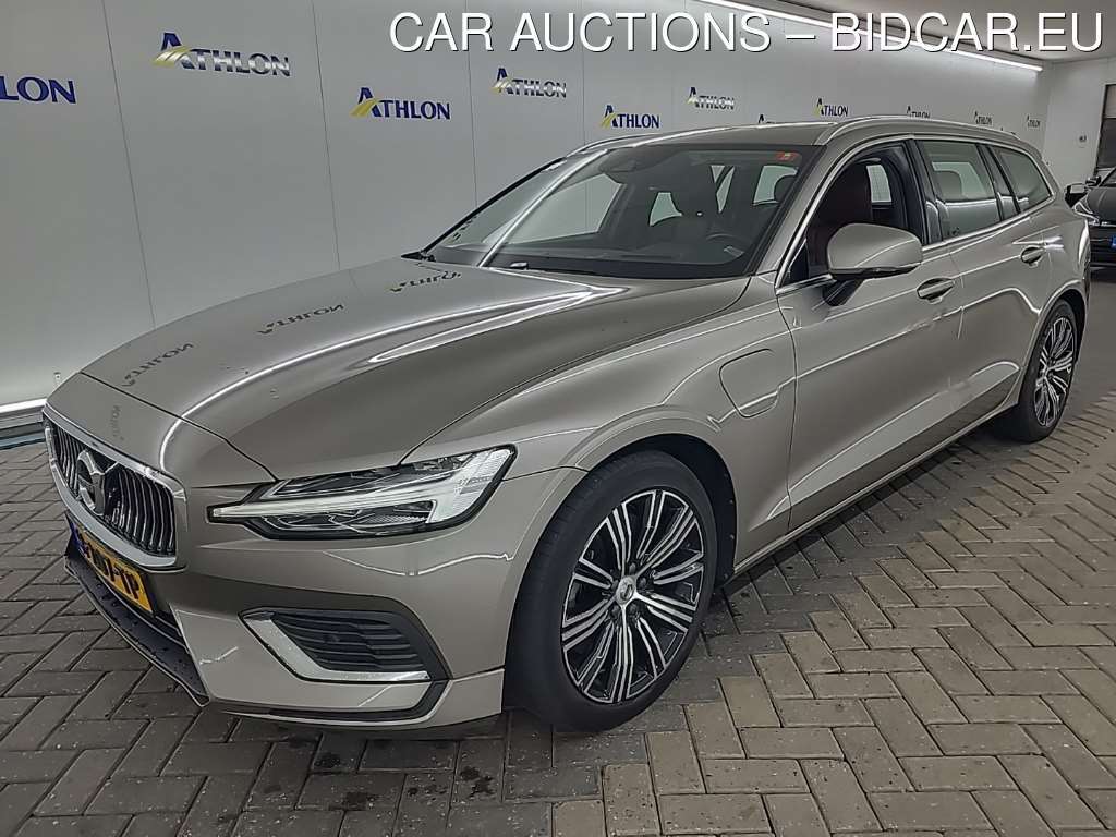 Volvo V60 T8 TWIN ENGINE AWD GEARTRONIC INSCRIPT 5D 288KW, 2020
