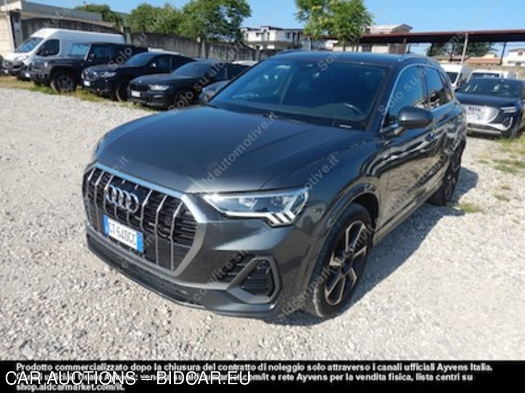 Audi Q3 40 tdi quattro S -