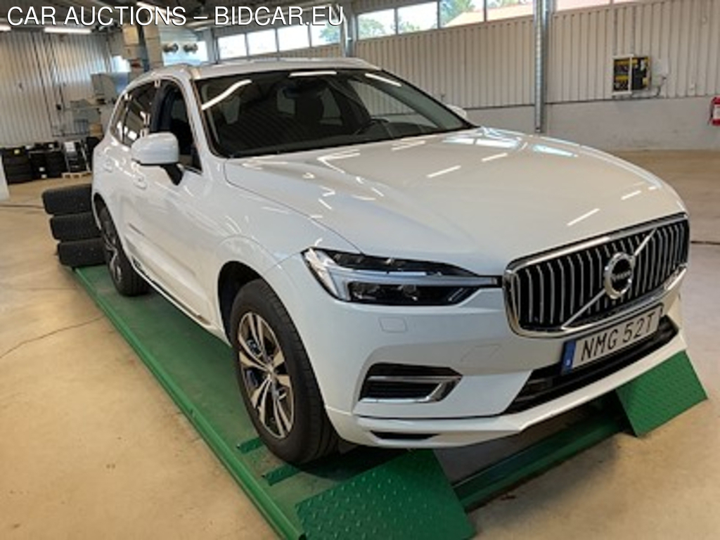 Volvo XC60 T6 Recharge AWD Inscription Exp Ljus Panorama Parkeringssupport Drag