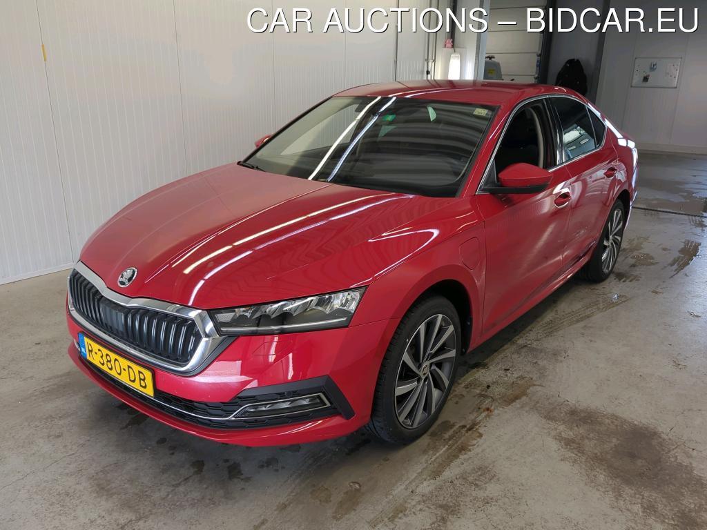 Skoda Octavia 1.4 TSI IV 150kW PHEV Business Edition Plus DSG, 2022