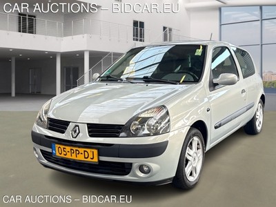 Renault Clio 1.2-16V DYNAMIQUE COMFORT, 2004