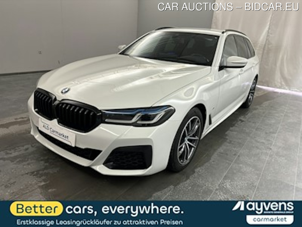 BMW 5er BMW 520d xDrive Touring Aut. Kombi, 5-turig, Automatik, 8-Gang