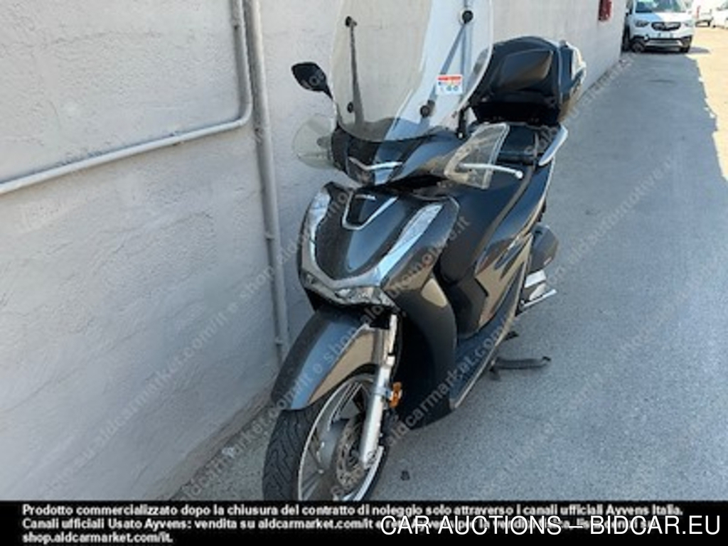 Honda SH 125 abs con parabrezza -