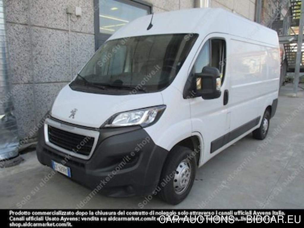 Peugeot boxer 330 l2h2 2.2 bluehdi -