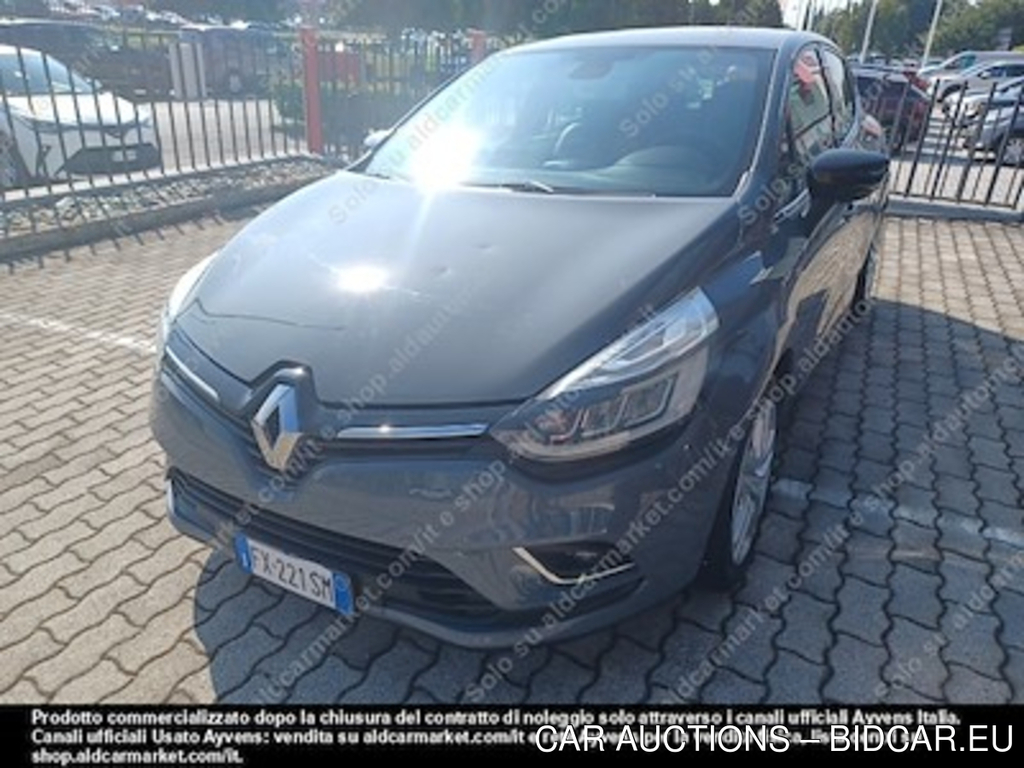 Renault clio 1.5 dci 75cv moschino -