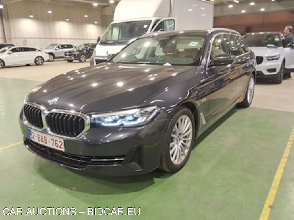BMW 5-serie 2.0 530E TOURING AUTO