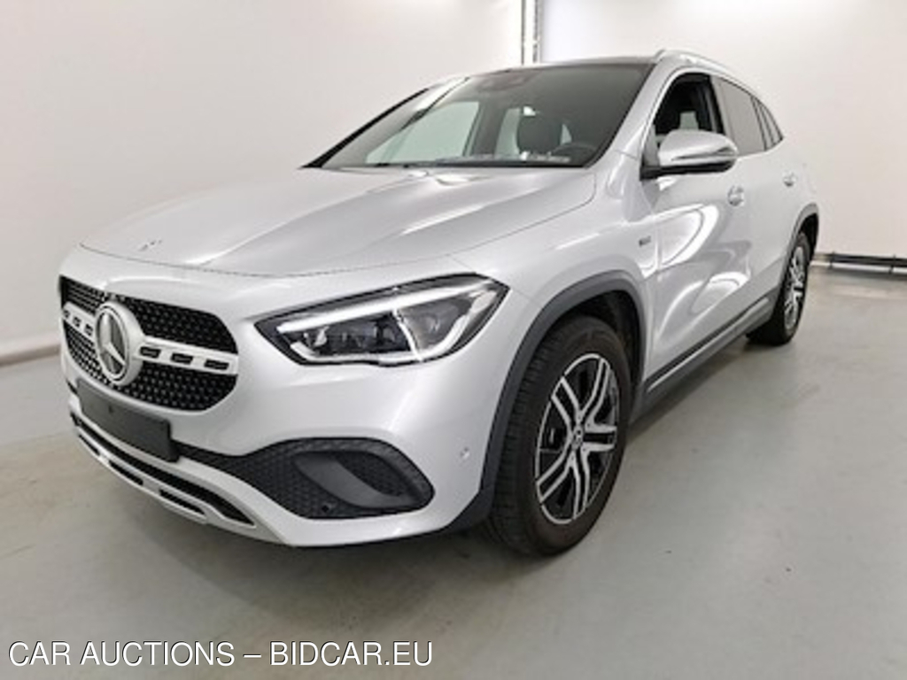 Mercedes-Benz GLA 1.3 GLA 250 E DCT BUSINESS SOLUTION