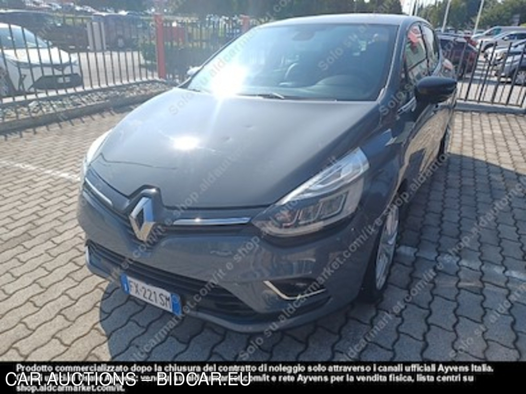 Renault clio 1.5 dci 75cv moschino -