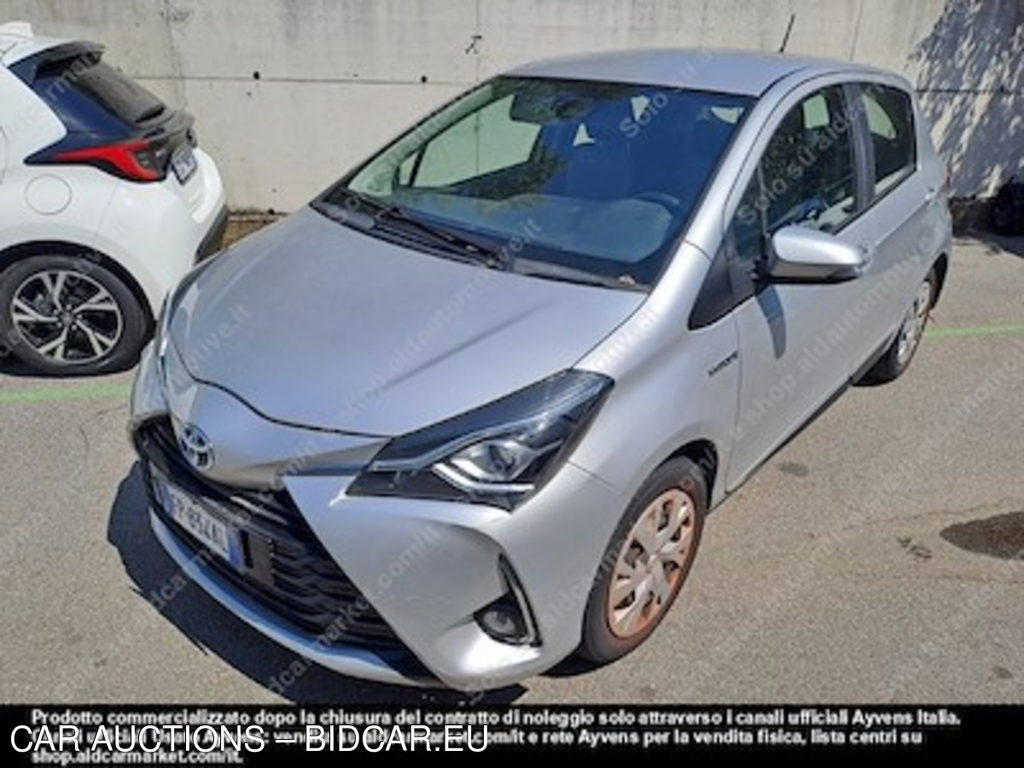 Toyota yaris 1.5 hybrid active hatchback -