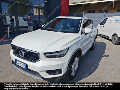 Volvo xc40 D3 geartronic momentum pro -