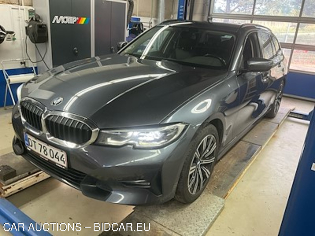 BMW Series 3 2.0 320d F Sport Line Touring Auto UA!