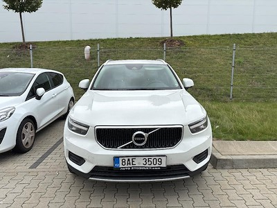 Volvo XC40 D3 Drive-E Momentum Pro FWD Auto
