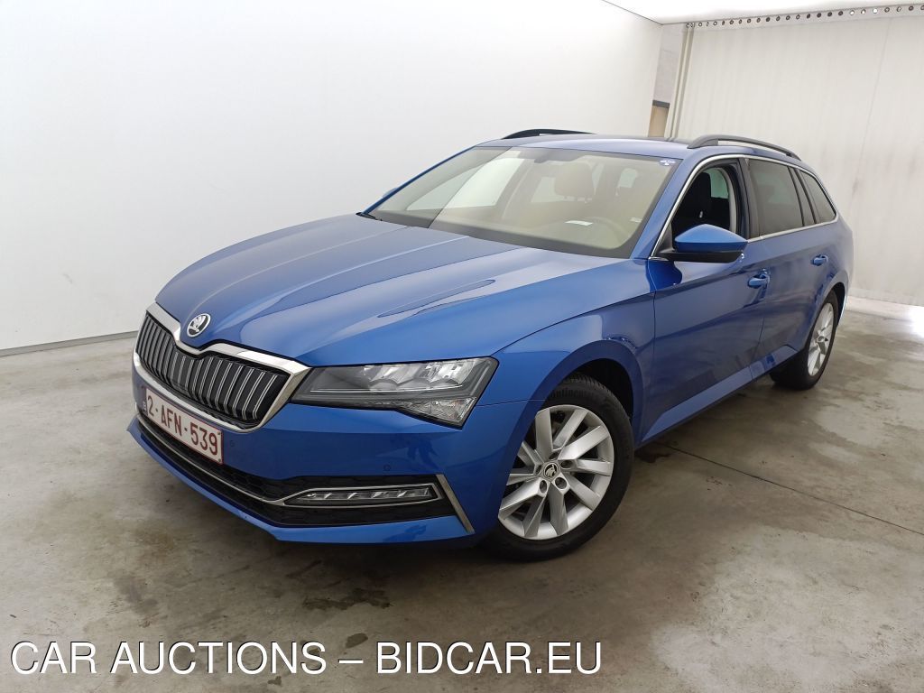Skoda Superb combi - 2019 SUPERB SW 1.4 TSI PHEV CLEVER DSG (160 KW), 2021