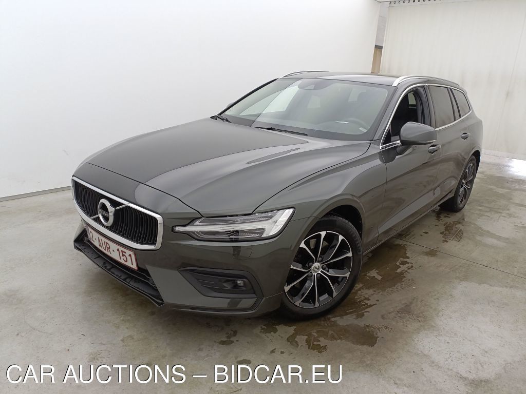 Volvo V60 - 2018 V60 2.0 B3 MHE MOMENTUM PRO GEARTRONIC, 2021