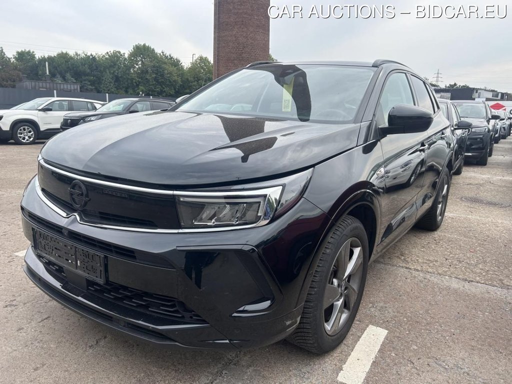 Opel Grandland 1.2 DI AUTOMATIK, 2023