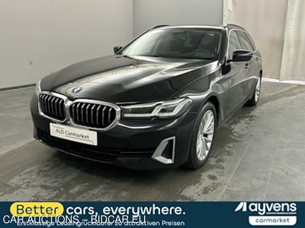 BMW 5er BMW 520d xDrive Touring Aut. Luxury Line Kombi, 5-turig, Automatik, 8-Gang