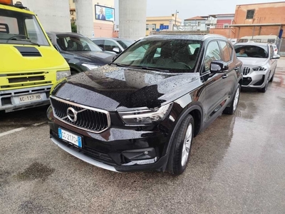 Volvo XC40 D3 Geartronic Momentum Pro, 2020