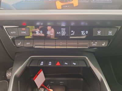 Audi A3 sportback - 2020 A3 SPORTBACK 30 TFSI ATTRACTION, 2021