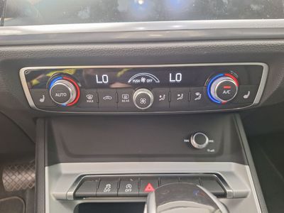 Audi Q3 - 2019 Q3 35 TFSI S TRONIC, 2019