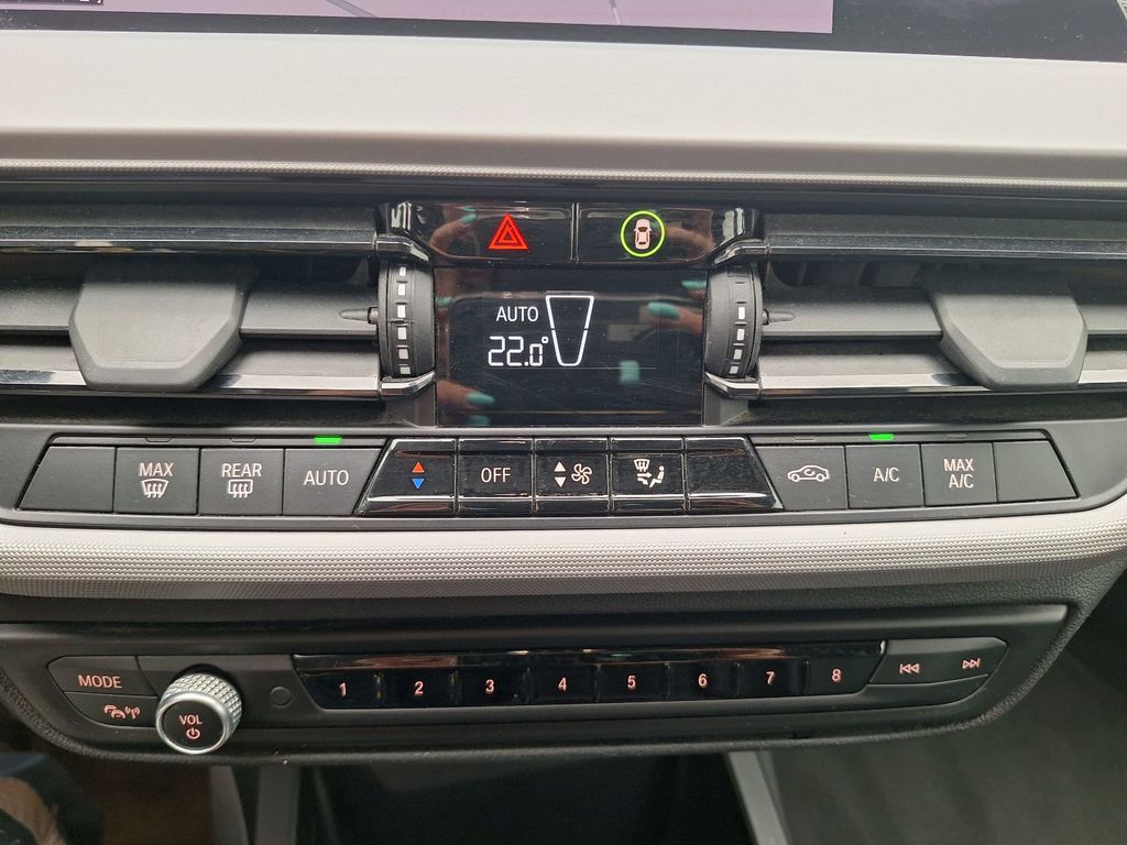 BMW 1 hatch - 2019 118I OPF, 2020