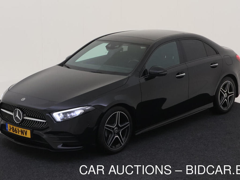 Mercedes-Benz A-KLASSE 180 136PK AUT BUSINESS SOLUTION+ AMG APP-CONNECT TREKHAAK, 2020
