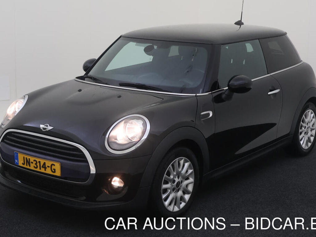 MINI  1.5 136PK COOPER BUSINESS BLACK LIMITED, 2016