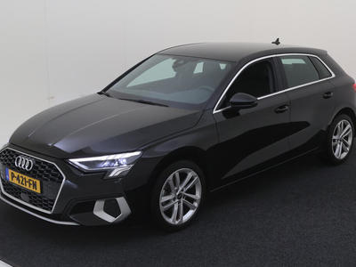 Audi A3 Sportback 30 TFSI 110PK BUSINESS EDITION LEDER TREKHAAK, 2022
