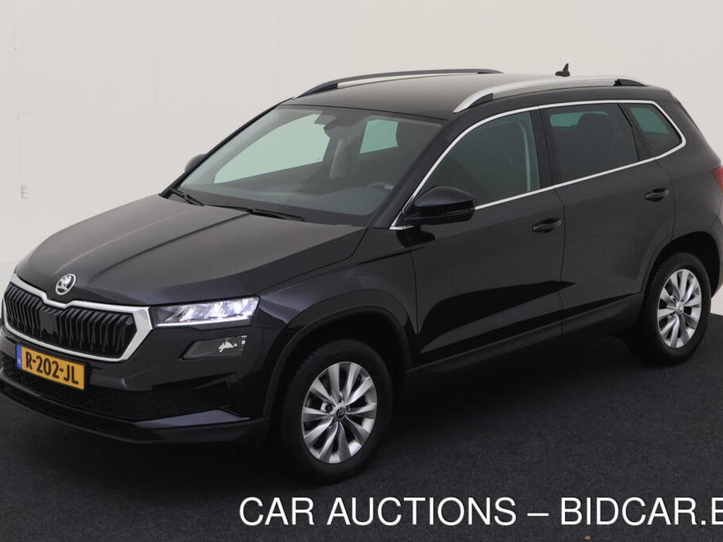 Skoda Karoq 1.0 TSI 110PK BUSINESS EDITION DESIGN TREKHAAK, 2022