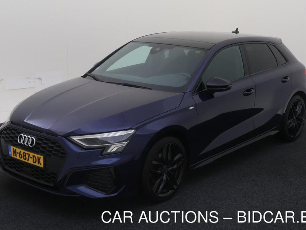Audi A3 Sportback 30 TFSI 110PK S TRONIC S EDITION AMBIENTE OPTIEK PANO, 2021