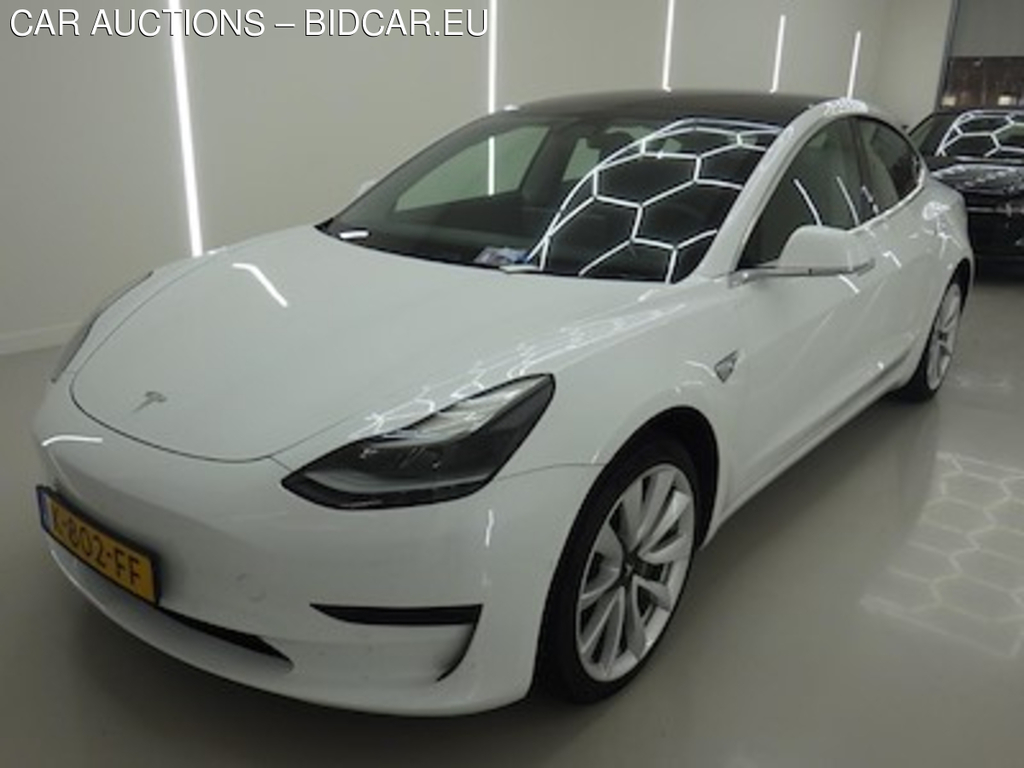 Tesla Model 3 Standard Range Plus RWD 4d