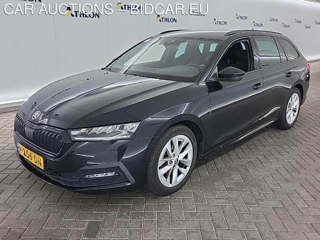 Skoda Octavia combi 1.0 TSI E-TEC MHEV DSG SPORT BUSINESS 5D 81KW, 2022