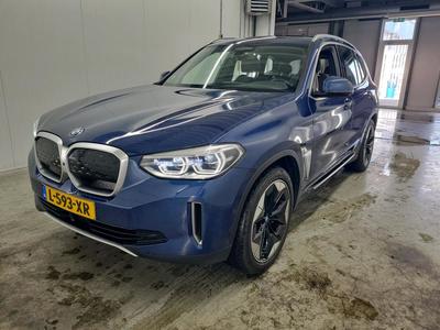 BMW IX3 210kW / 80kWH Executive automaat, 2021