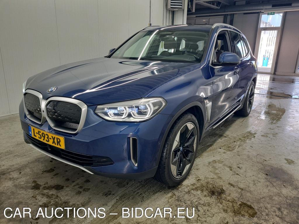 BMW IX3 210kW / 80kWH Executive automaat, 2021