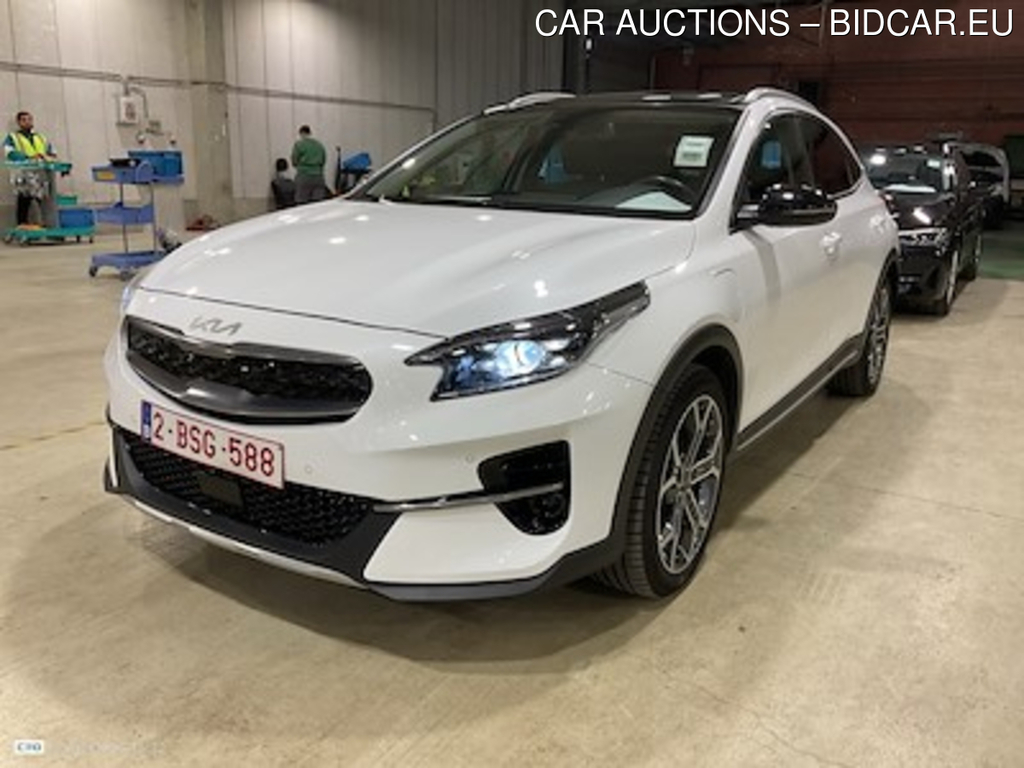 Kia XCEED 1.6 GDI PHEV DCT BUSINESS LINE