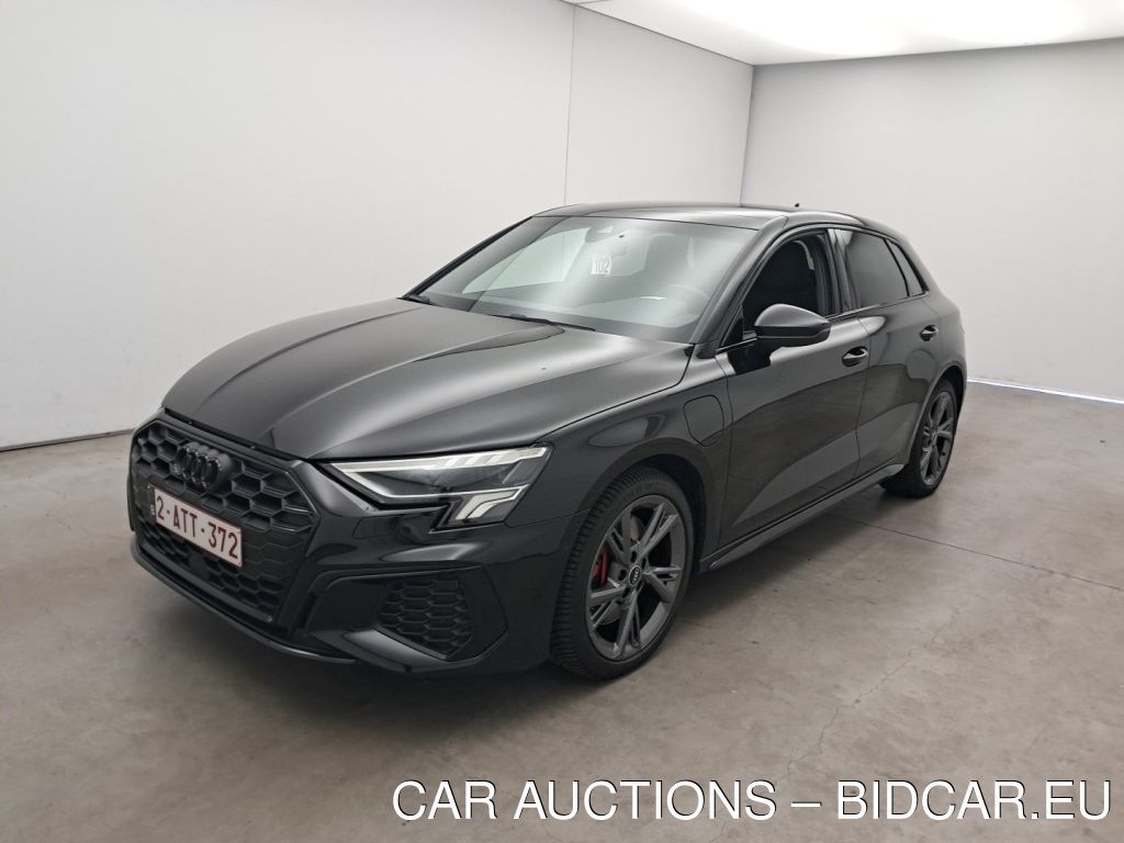 Audi A3 sportback - 2020 A3 SPORTBACK 45 TFSI E PHEV COMPETITION S TRONIC (180 KW), 2021