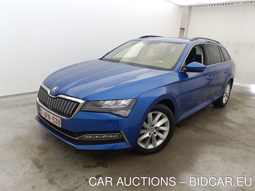 Skoda Superb combi - 2019 SUPERB SW 1.4 TSI PHEV CLEVER DSG (160 KW), 2021