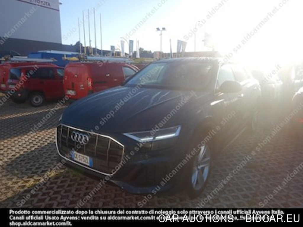 Audi Q8 45 tdi 170kw quattro -